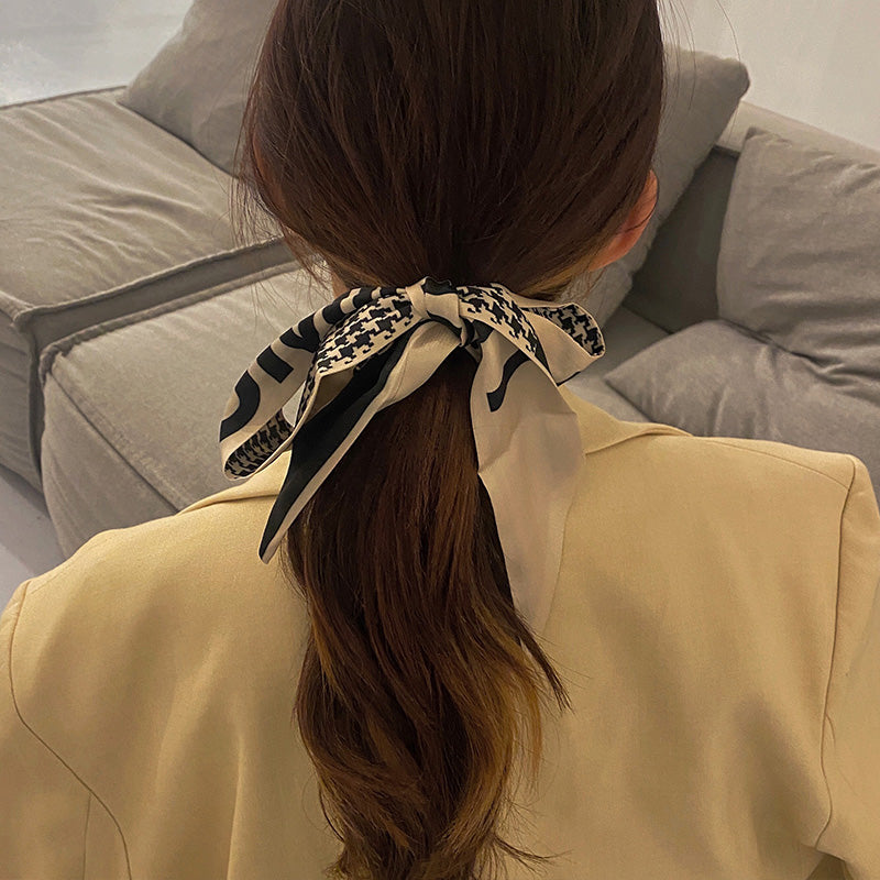 Foulard Castor Pervenche Paris – pied-de-poule – photo 3