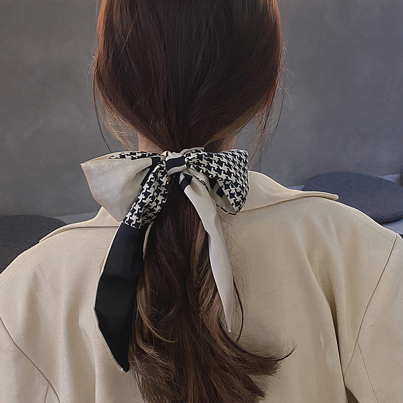 Foulard Castor Pervenche Paris – pied-de-poule – photo 4