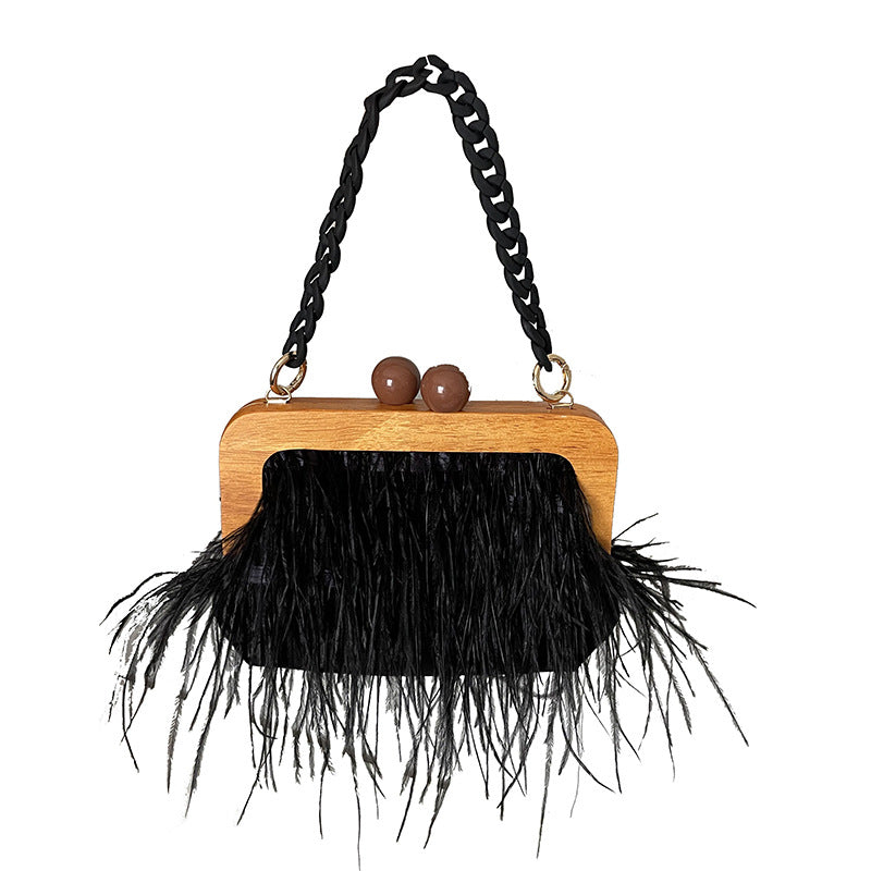 Sac du soir Mérak Pervenche Paris – plumes et chaîne