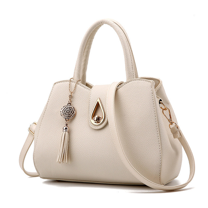 Sac Rubis Pervenche Paris – à pompon – photo 3