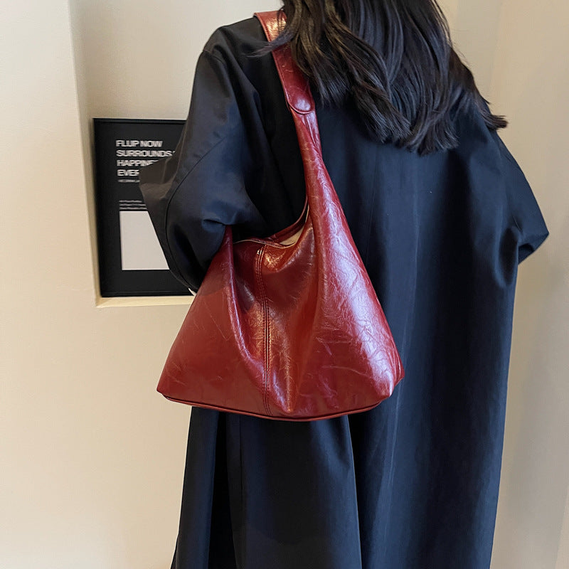 Sac Rigel Pervenche Paris – porté épaule et sa pochette – photo 4