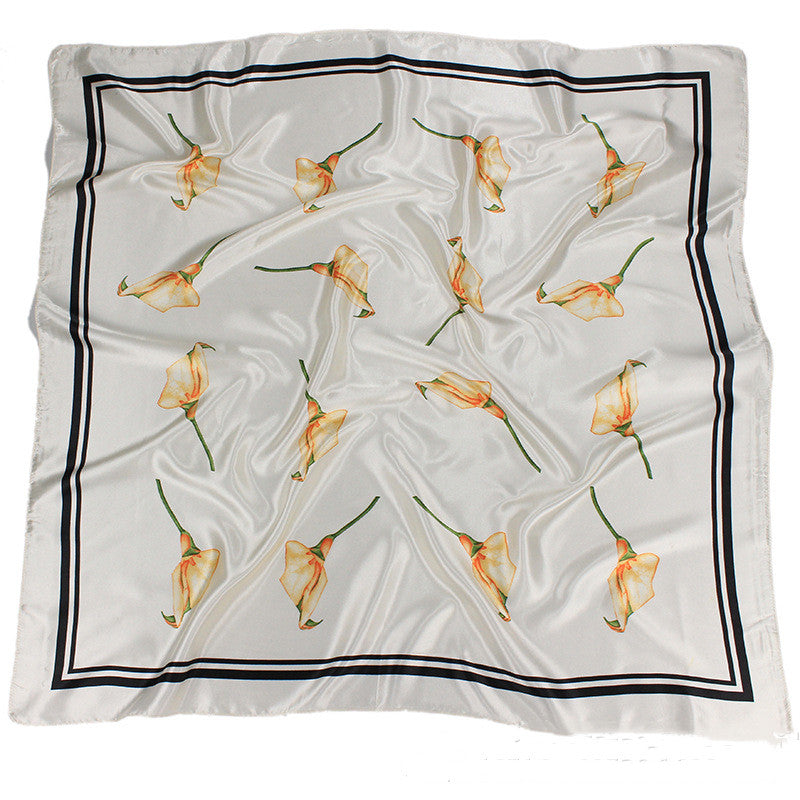 Foulard Céleste Pervenche Paris – carré satiné 90 cm