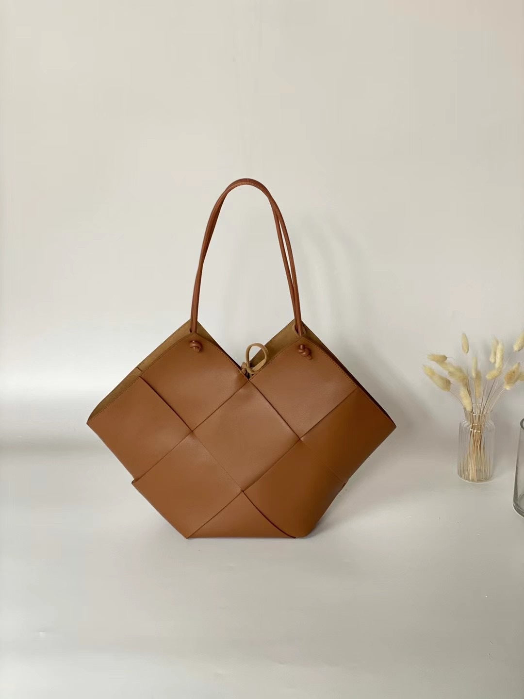 Sac Ambre Pervenche Paris – seau tressé, cuir véritable – photo 4
