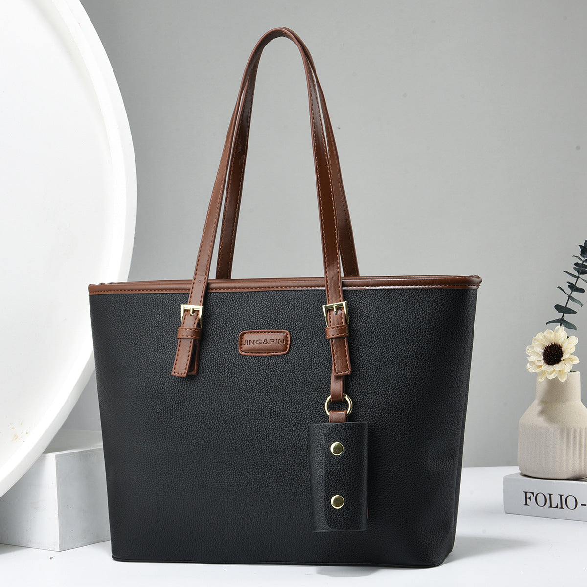 Sac Avior Pervenche Paris – bandoulière carré