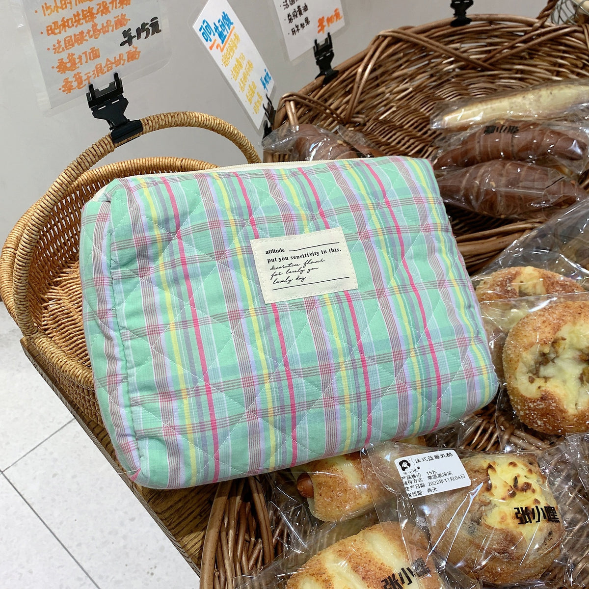 d83646171a4f1f5d855bd44cec70d5d6